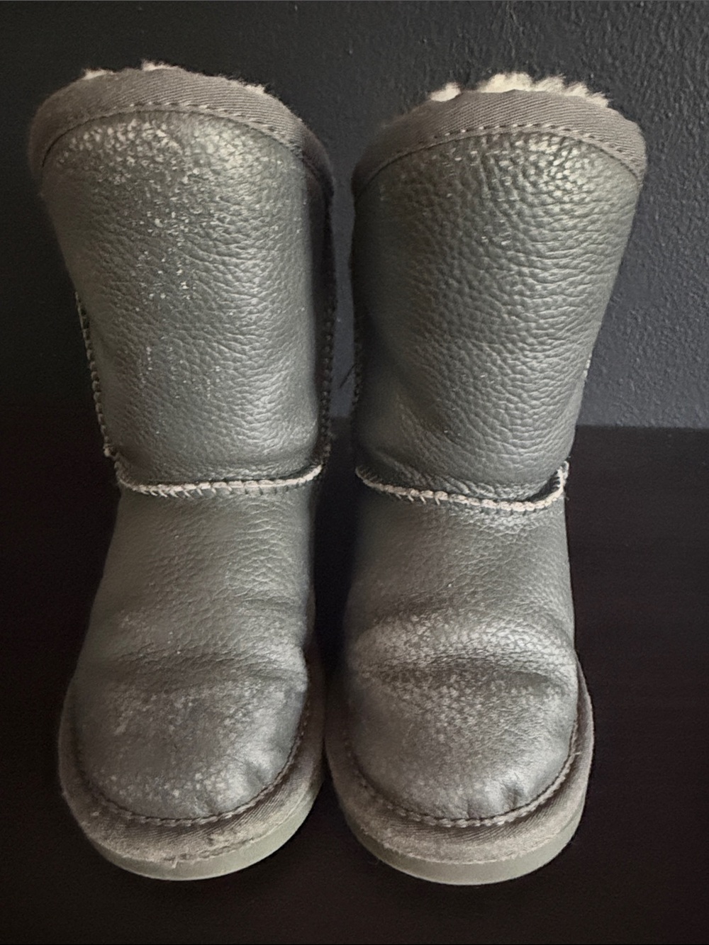 Australian lux collection toddler boots size 11